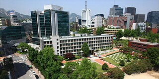 Ewha-Fremdsprachenoberschule Schulgebäude
