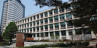 Ewha-Fremdsprachenoberschule Schulgebäude