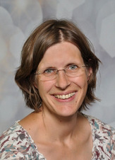 Frau Dr. Höttecke, stellvertretende Schulleiterin des Albert-Einstein-Gymnasiums in Kaarst