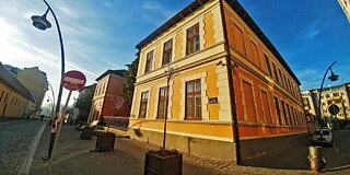 Gebäude des Gimnazija Uroš Predić