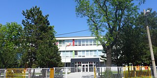 Grundschule und Kindergarten Za kásarňou