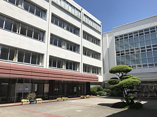 Schulgebäude Städtische Oberschule Kitazono