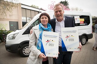 Leiter der THS Pinneberg M. Beimel und O. Bakuvon der Spezialisierten Schule Nr. 14 Kiew