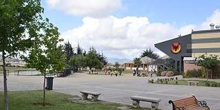 Schulhof