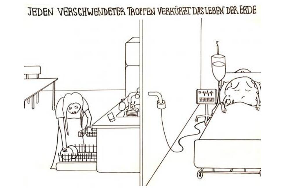 Zwei Bleistiftzeichnungen von einer Person in einem Krankenbett