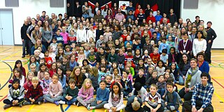 Gruppenbild der Schüler*innen der German Language School Ottawa