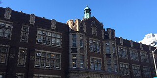 Außenansicht der University of Toronto Schools