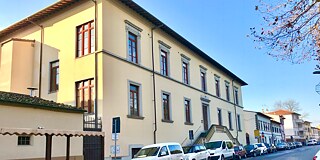 Fondazione Conservatorio SS.ma Annunziata Gebäude von der Straße aus