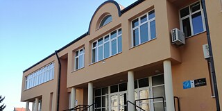 Gimnazija A. G. Matoša Đakovo Haupteingang