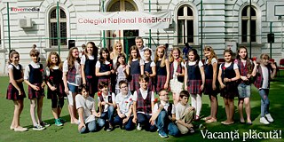 Gruppenfoto der Schüler*innen am Colegiul Național Bănățean