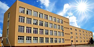 Fremdsprachengymnasium Prof. Dr. Assen Zlatarov Gebäude